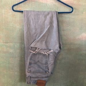 Distressed 501 Levi’s